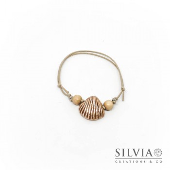 Bracciale cordino cerato con conchiglia beige