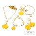 Collana lunga catena in acciaio color oro con foglia di ginkgo biloba