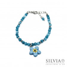 Bracciale donna con perle di acquamarina blu chiaro e ciondolo con fiore non ti scordar di me