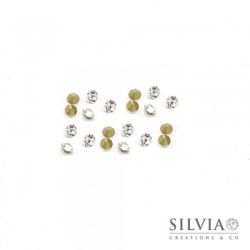 Cabochon in vetro color cristallo tondo da 5 mm x 20pz
