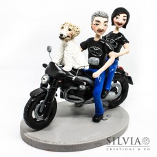 Cake topper personalizzato con moto, cane, uomo e donna