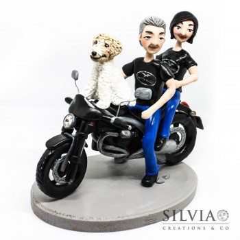 Cake topper personalizzato con moto, cane, uomo e donna