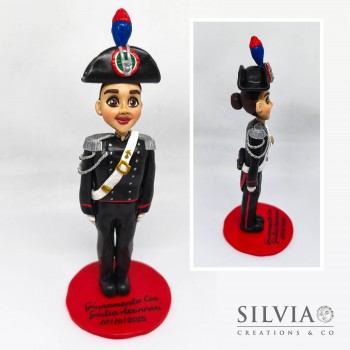 Mini cake topper personalizzato con ragazza carabiniere