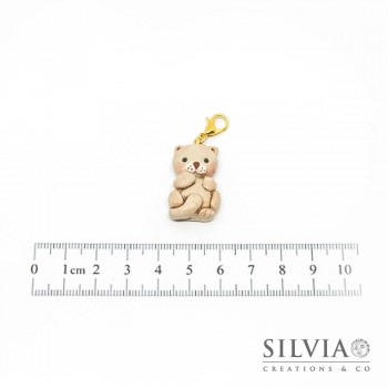 Charm gatto beige con moschettone