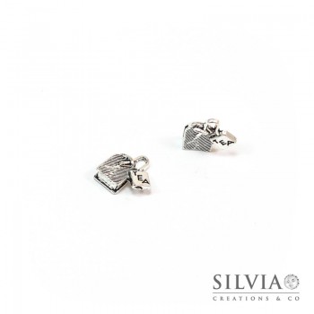 Charm a forma di bustina di tè argento antico in zama 15x15 mm