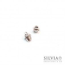 Charm a forma di cupcake argento antico in zama 14x10 mm