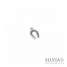Charm a forma di ferro di cavallo argento antico in zama 19x12 mm