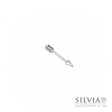 Charm a forma di freccia argento antico in zama 29x5 mm