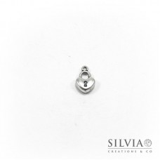 Charm a forma di lucchetto a cuore argento antico in zama 18x12 mm
