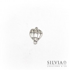 Charm a forma di mongolfiera argento antico in zama 25x18 mm