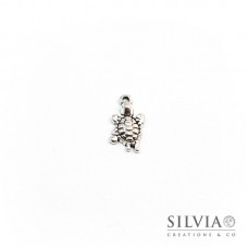 Charm a forma di tartaruga argento antico in zama 22x17 mm