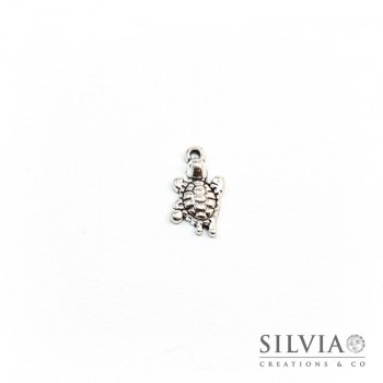 Charm a forma di tartaruga argento antico in zama 22x17 mm