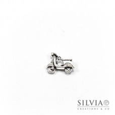 Charm a forma di vespa argento antico in zama 23x18 mm
