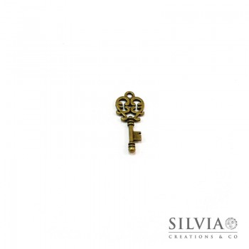 Charm a forma di chiave bronzo in zama 26x11 mm
