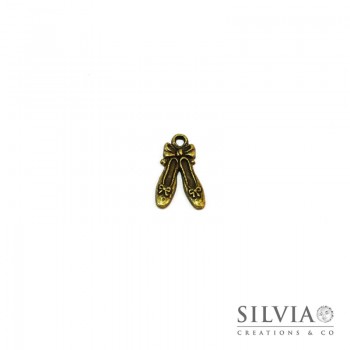 Charm a forma di scarpe da ballerina bronzo in zama 21x13 mm