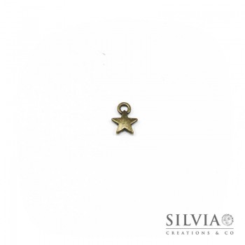 Charm a forma di stella bronzo in zama 11x8 mm