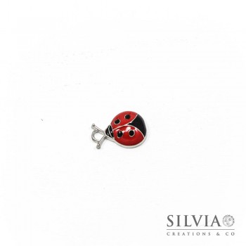 Charm a forma di coccinella smaltata in zama 18x12 mm