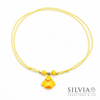 Collana cordino cerato con pulcino giallo