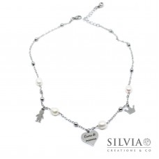 Collana girocollo acciaio e perle ciondolo cuore di mamma inciso e charms