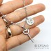 Collana girocollo con chiave del cuore e ciondolo iniziali incise