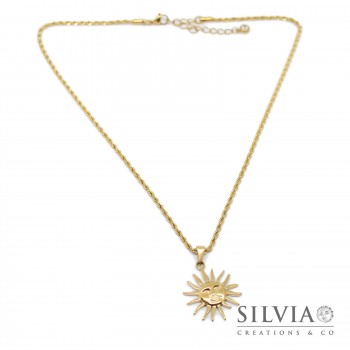 Collana catena effetto corda in acciaio dorato con ciondolo sole