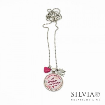 Collana lunga con frase per ringraziare la maestra colore fucsia