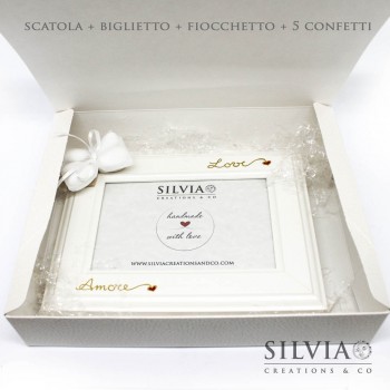 Confezione scatola cornice pelle bianca per bomboniere 250x200x50 mm
