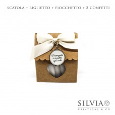 Confezione completa casetta finestra a cuore avana per bomboniere