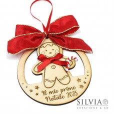 Decorazione natalizia tonda con omino pan di zenzero nome e frase