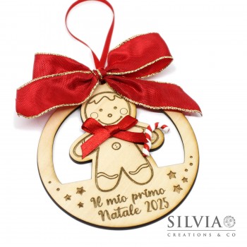 Decorazione natalizia tonda con omino pan di zenzero nome e frase