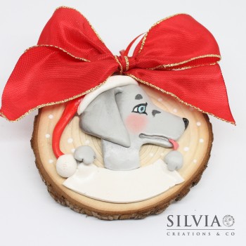 Decorazione natalizia disco di legno personalizzata con cane gatto o coniglio stilizzato