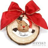 Decorazione natalizia su disco di legno con renna e nome