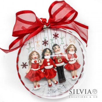 Palla di Natale con 4 personaggi personalizzati