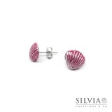 Orecchini a lobo con conchiglia fucsia e argento 12x10 mm