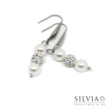 Orecchini con monachella a goccia perle Swarovski bianche da 6mm e perle pave