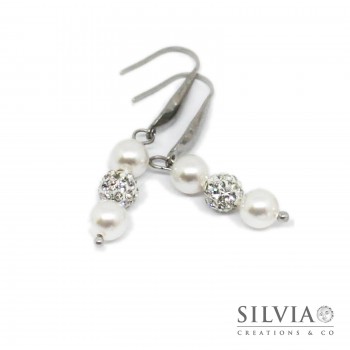 Orecchini con monachella a goccia perle Swarovski bianche da 6mm e perle pave