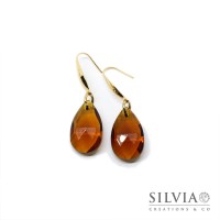 Orecchini in acciaio dorato lacrima di cristallo sfaccettato color caramello 