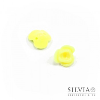 Perla giallo limone in acrilico a forma di rosa da 14 mm x 10pz