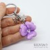Portachiavi fiore viola del pensiero con charms