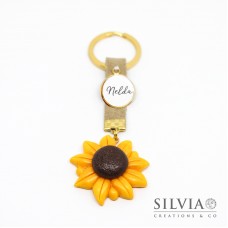 Portachiavi con girasole e ciondolo con nome