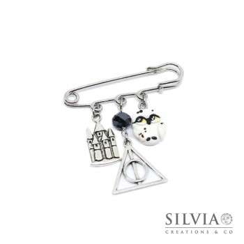 Spilla a tema HP e charms per sciarpa o cardigan Spilla a tema HP e charms per sciarpa o cardigan