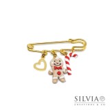 Spilla con omino pan di zenzero e charms per sciarpa o cardigan Spilla con omino pan di zenzero e charms per sciarpa o cardigan