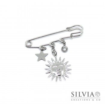 Spilla con sole e charms per sciarpa o cardigan Spilla con sole e charms per sciarpa o cardigan